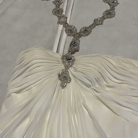 Grecian wedding dress from Ritché - Picture 5 of 7
